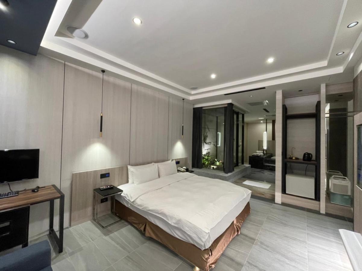 Minimalist Fashion Motel Taoyuan Dış mekan fotoğraf