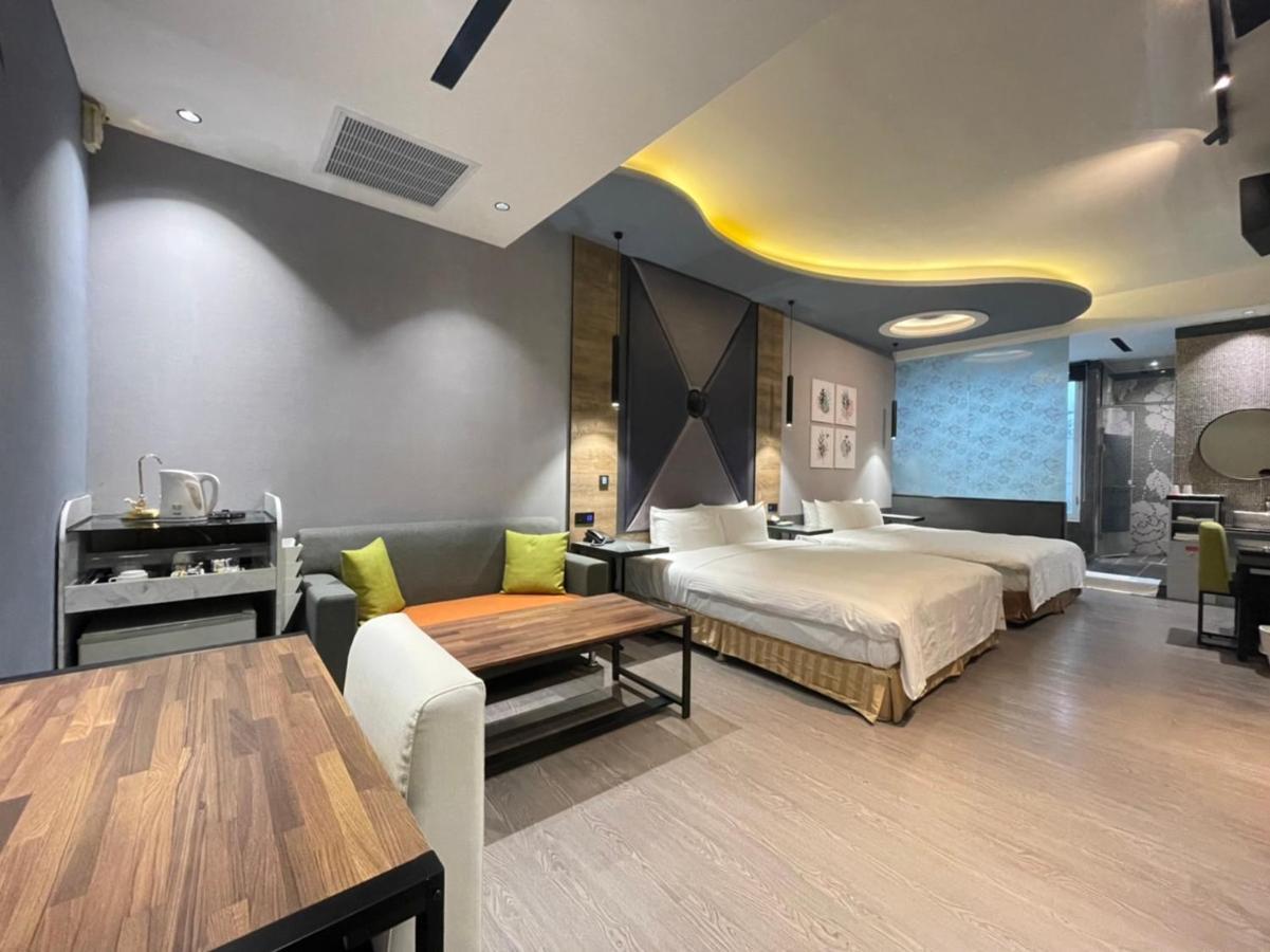 Minimalist Fashion Motel Taoyuan Dış mekan fotoğraf
