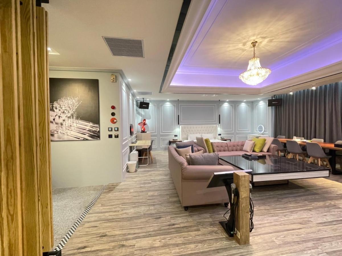 Minimalist Fashion Motel Taoyuan Dış mekan fotoğraf